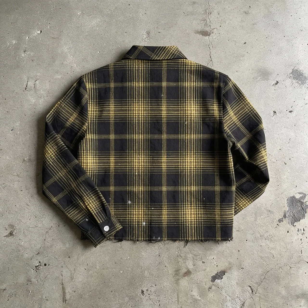 Plaid Script – Cropped Flannel Jacket